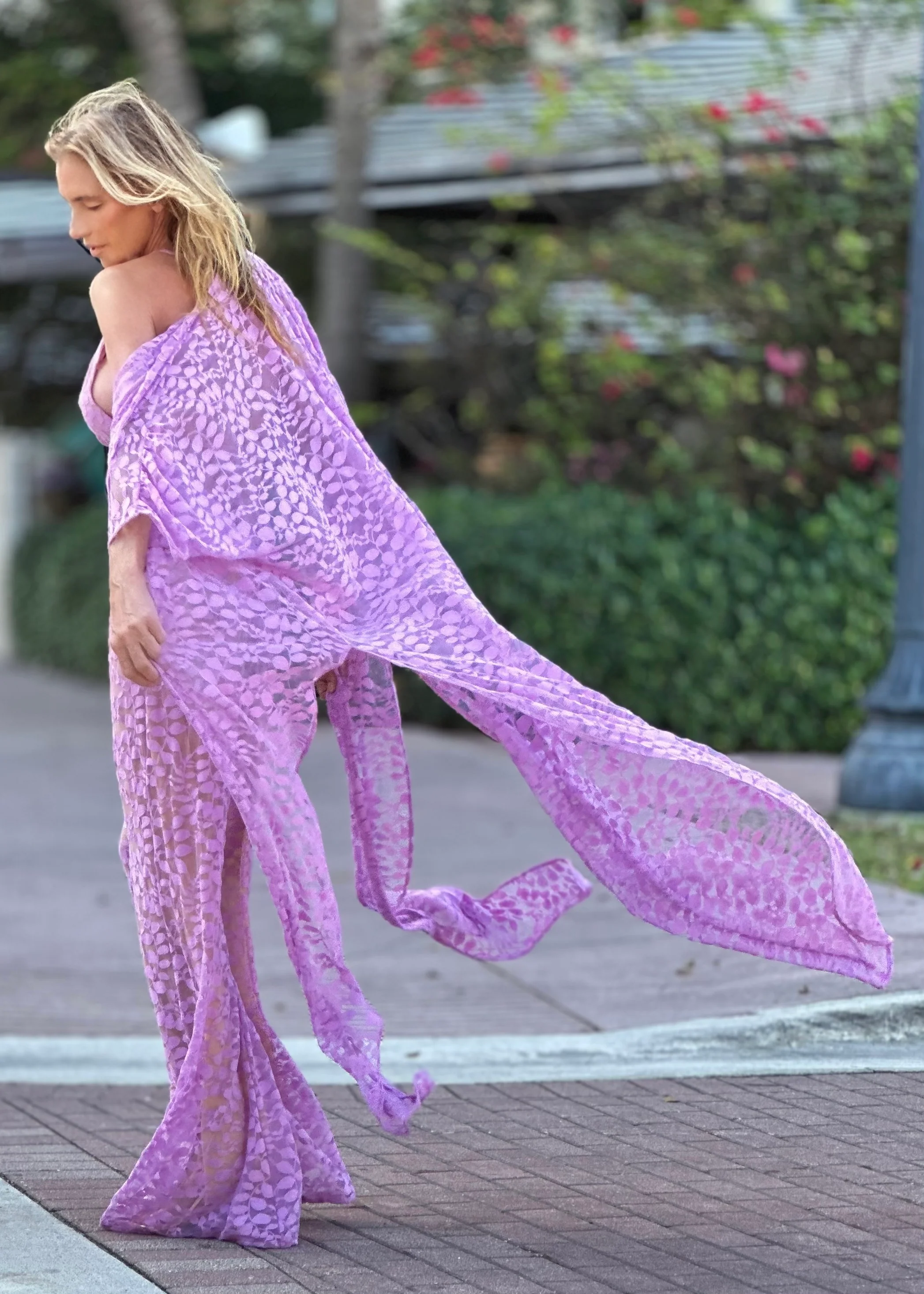 Erte Kaftan Lilac Lace (Limited Edition) - Image 3