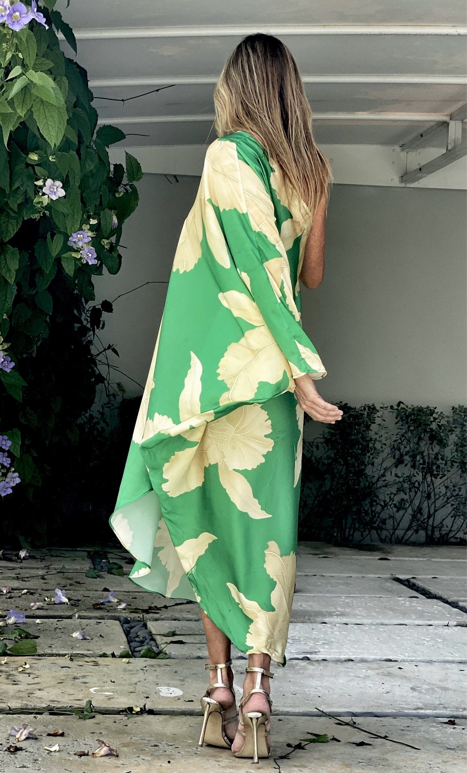 Renee Kaftan Vanilla Orchid - Image 4